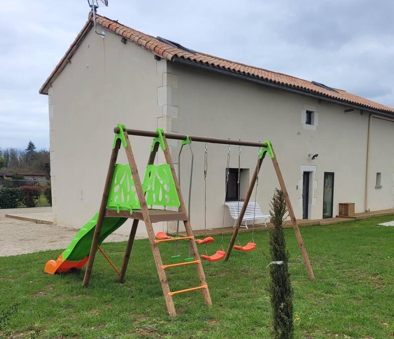 Maison Poitevine 9/10 Personnes Chaunay ภายนอก รูปภาพ